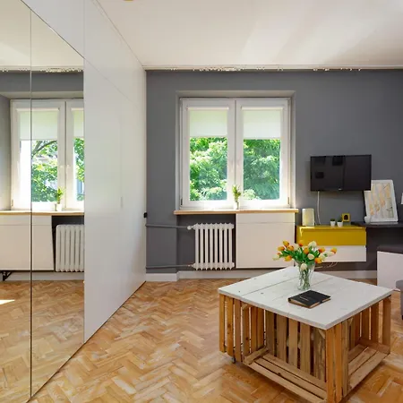 Starlight Cozy In By Renters شقة وارسو